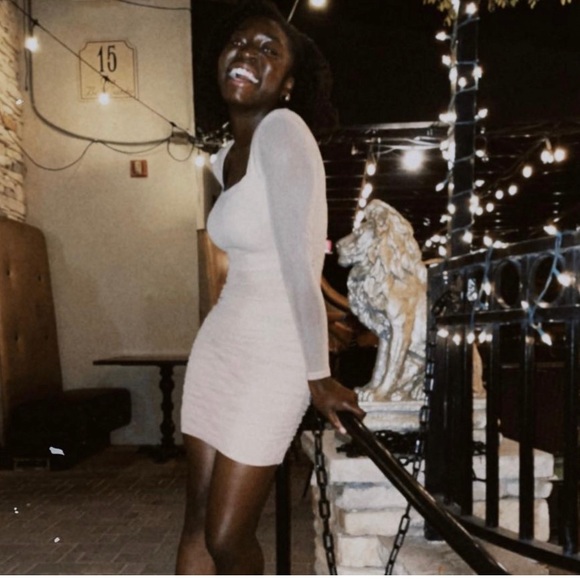 Square Neck Bodycon Dress - Picture 4 of 4